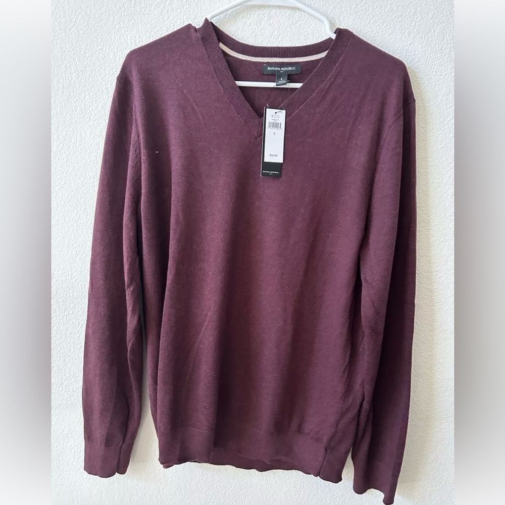NWT Mens Banana Republic V Neck Sweater Burgundy L
